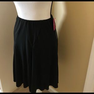 Girls Essential Black Skirt -NWT!
